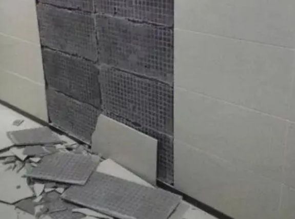 陆河瓷砖空鼓维修公司分享下陆河墙砖松动维修的知识